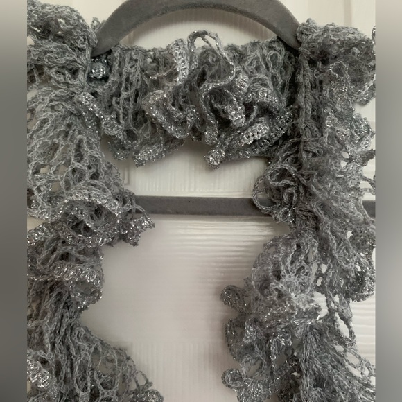 Handmade Scarf Gray with Silver Thread - Picture 3 of 5